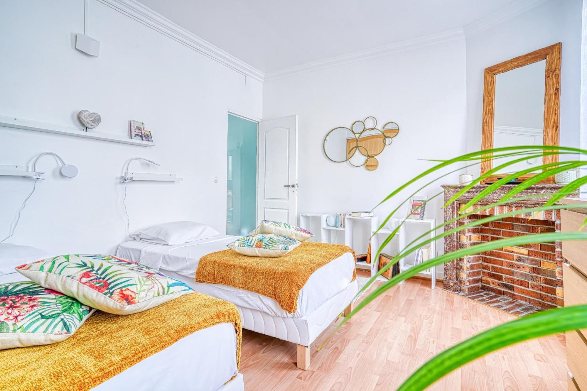 Greg & Theo'S Hotell Fontenay-sous-Bois Exteriör bild